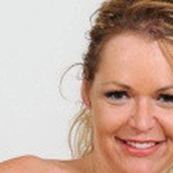 Head-and-shoulders portrait of Kelly Leigh